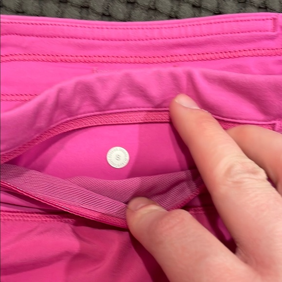 LULULEMON hotty hot shorts - Picture 8 of 9